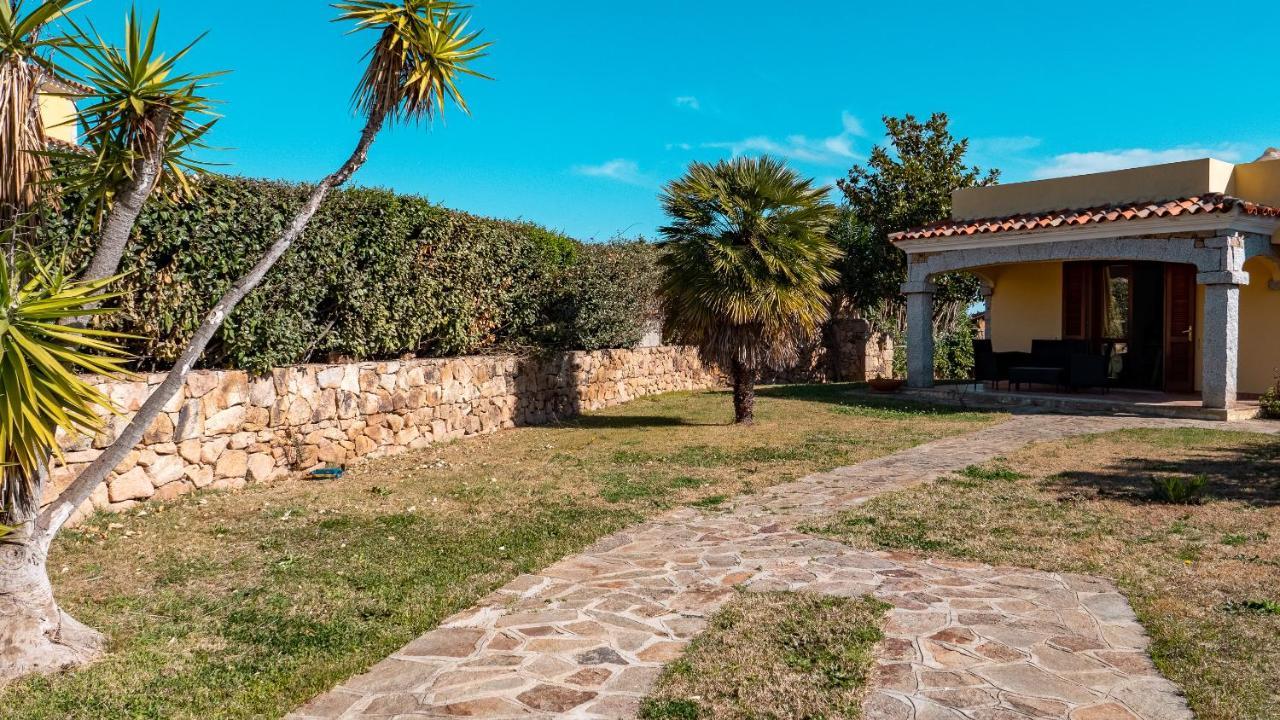 Villetta Con Giardino A Budoni Dış mekan fotoğraf