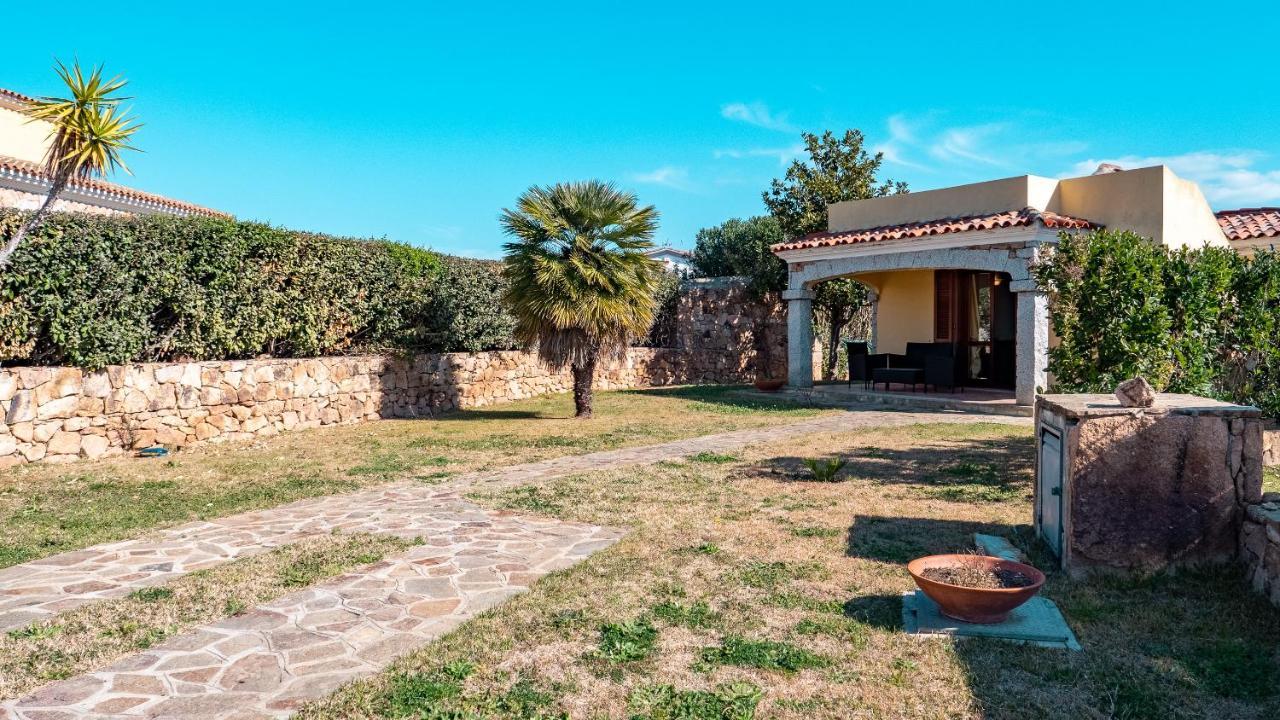 Villetta Con Giardino A Budoni Dış mekan fotoğraf